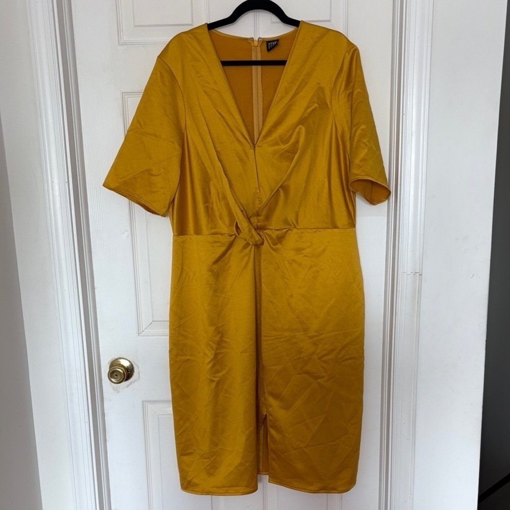 Yellow V-Neck Knot Front Women's Dress